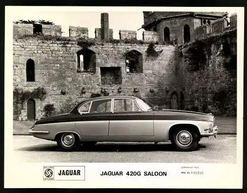 Fotografie Auto British Leyland Jaguar 420 G Saloon, Luxus-Limousine, Werkfoto