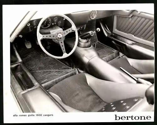 Fotografie Auto Alfa Romeo Giulia 1600 Canguro Bertone, Interieur - Innenraum - Cockpit, Werkfoto