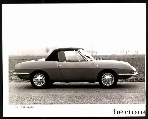 Fotografie Auto Fiat 850 Spider Bertone Cabrio-Roadster, Werkfoto