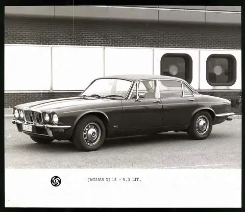 Fotografie Auto British Leyland Jaguar XJ 12 - 5.3 LIT., Luxus Limousine, Werkfoto