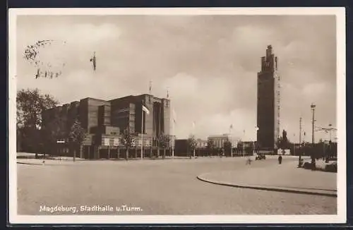 AK Magdeburg, Ansicht der Stadthalle mit Turm