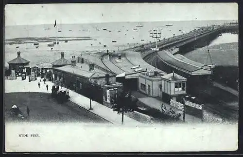 AK Ryde Pier, Panorama