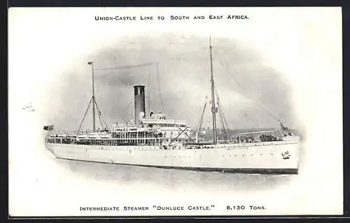 AK Passagierschiff Dunluce Castle vor der Küste, Union-Castle Line
