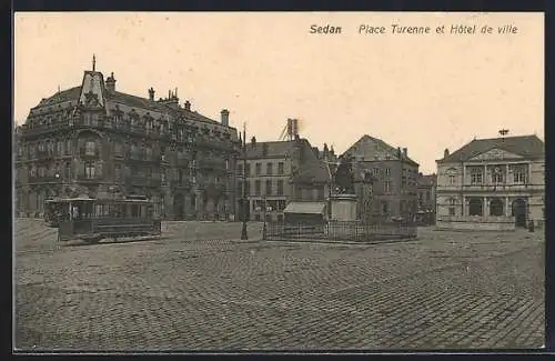 AK Sedan, Place Turenne et Hôtel de Ville, Strassenbahn