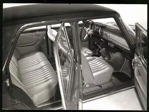 Fotografie Auto Alfa Romeo Giulia Super, Innenraum, Werkfoto