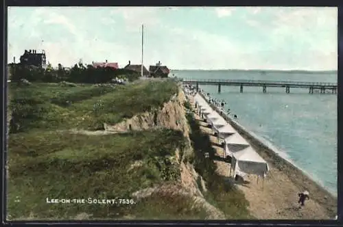 AK Lee-on-the Solent, Strandpartie
