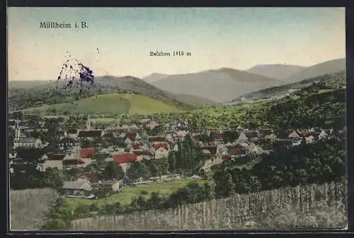 AK Müllheim i. B., Blick auf den Ort mit Berg Belchem im Hintergrund