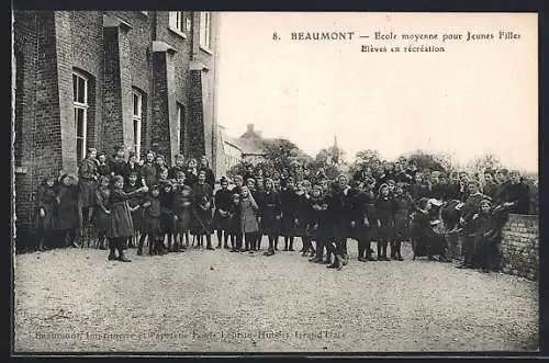AK Beaumont, Ecole moyenne pour Jeunes Filles, Elèves enrécréation