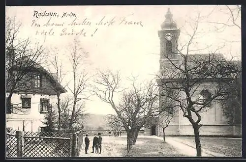 AK Wien-Rodaun, Ortsansicht mit Strassenpartie und Kirche