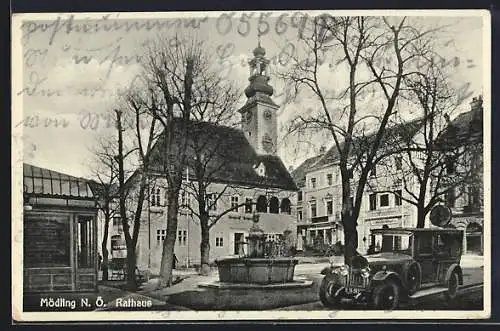 AK Mödling, Rathaus und Brunnen