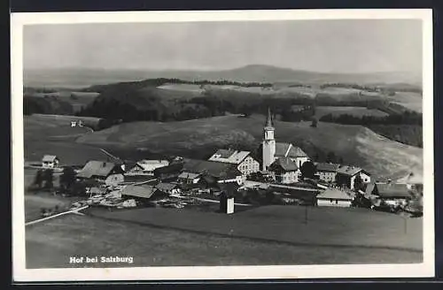 AK Hof bei Salzburg, Luftbild mit Kirche