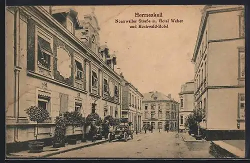 AK Hermeskeil, Nonnweiler Strasse mit Hotel Weber und Hochwald-Hotel