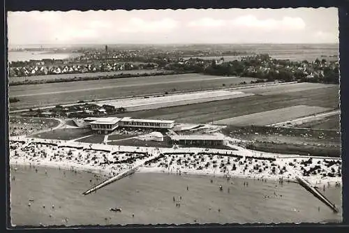 AK Cuxhaven, Strandhaus Döse vom Flugzeug aus
