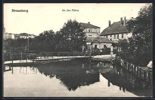 AK Strausberg, An der Fähre mit Fussgängerübergang