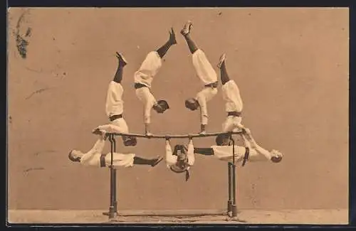 AK Männer beim Turnen am Barren