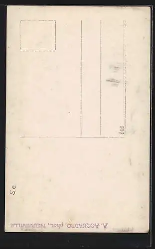 AK Mädchen auf einem Schlitten