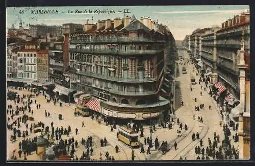 AK Marseille, La Rue de la République, Strassenbahn