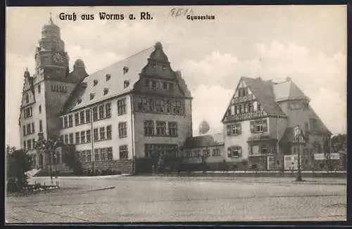 AK Worms a. Rh., Gymnasium mit Strassenpartie