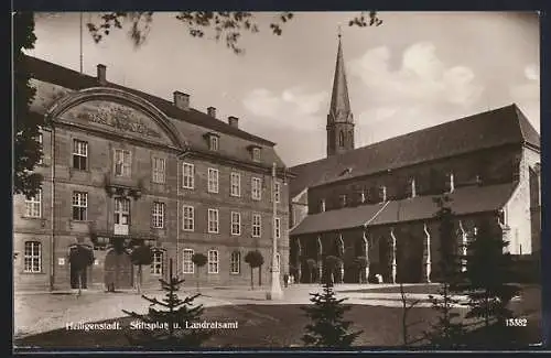 AK Heiligenstadt / Eichsfeld, Stiftsplatz und Landratsamt