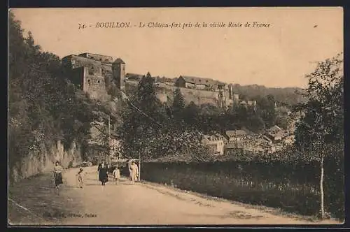 AK Bouillon, Le Château-fort pris de la vieille Route de France
