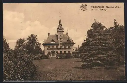 AK Westwezel, Gemeentehuis