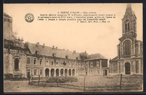 AK Aulne, L`Abbaye, cour d`entrée