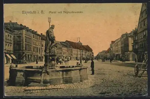 AK Bayreuth i. B., Blick auf den Markt mit Neptunbrunnen