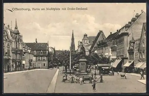 AK Offenburg, Partie am Marktplatz mit Drake-Denkmal