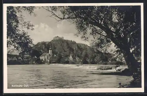 AK Kallmünz /Opf., Ortsansicht mit Flusspartie