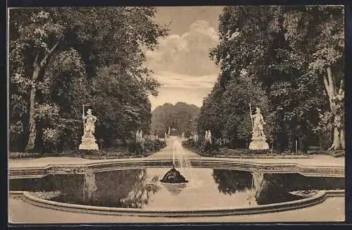 AK Bruchsal, Schlossgarten mit Springbrunnen