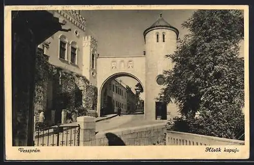 AK Veszprém, Hösök kapuja