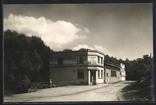 AK Skalka, Sirnato Alkalicke Lázne, Restaurace