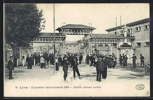 AK Lyon, Exposition Internationale 1914, Entrée Avenue Leclere