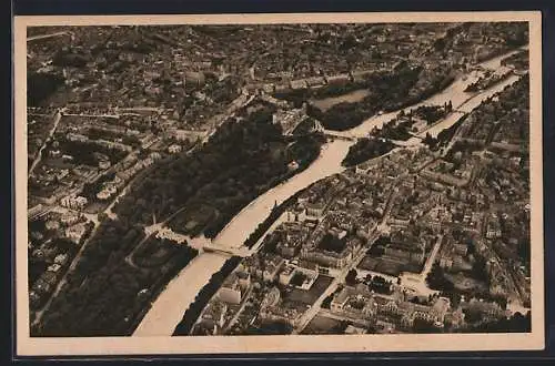 AK München, Ostteil mit Maximilianeum, Fliegeraufnahme