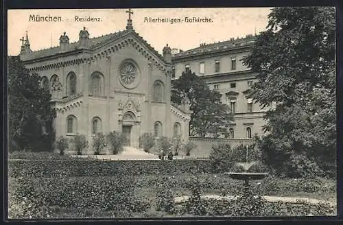 AK München, Residenz, Allerheiligen-Hofkirche mit Brunnen