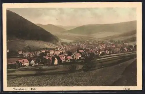 AK Manebach i. Thür., Totalansicht mit Strassenpartie