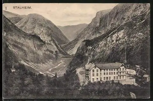 AK Stalheim, Hotel mit Blick ins Tal