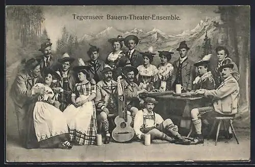 AK Trachtenkapelle Tegernseer Bauern-Theater-Ensemble mit Instrumenten