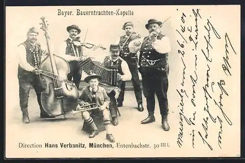 AK München, Bayerische Bauerntrachten-Kapelle, Dir. Hans Verbanitz