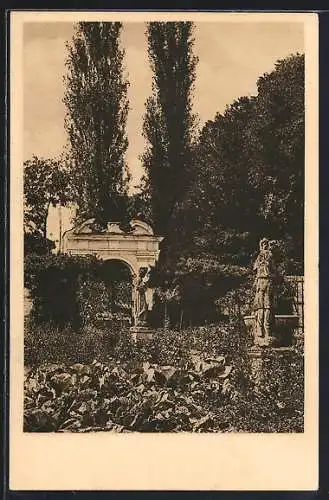 AK Neuburg a. Inn, Schlossgarten der Feste