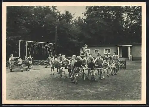 AK Mülheim, Haus Freundschaft, Kinder beim Spiel