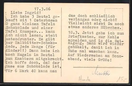 AK Dackel und seine Hundefreunde beobachten das Küken auf dem Fass Der Agitator