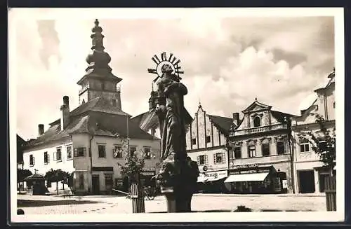 AK Pelhrimov, Namesti