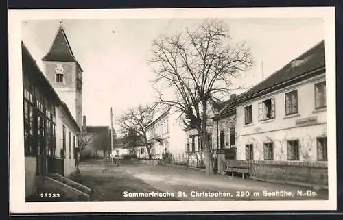 AK St. Christophen, Gendarmerieposten, Strassenszene bei der Kirche