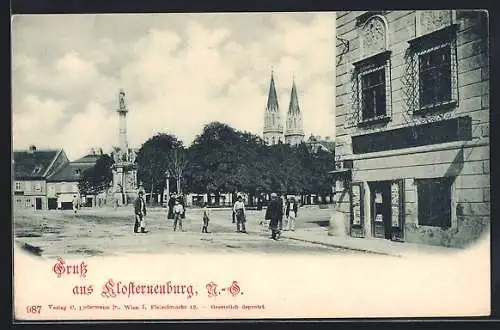 AK Klosterneuburg /N.-Ö., Geschäft mit Strassenpartie