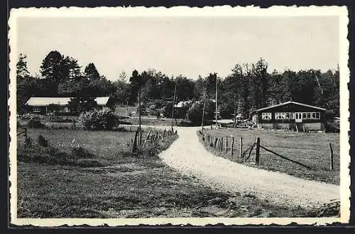 AK Ave et Auffe, Camp de Roptai, Entrée du Camp