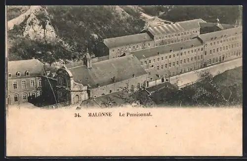 AK Malonne, Le Pensionnat