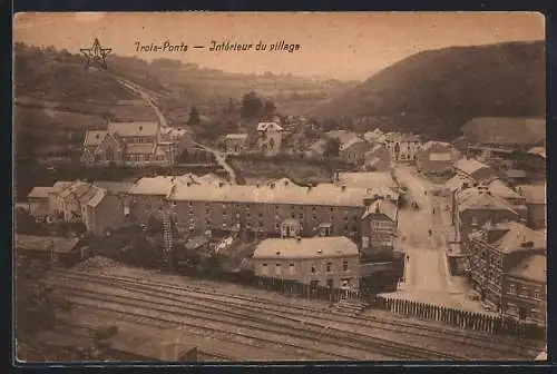 AK Trois-Ponts, Intérieur du village
