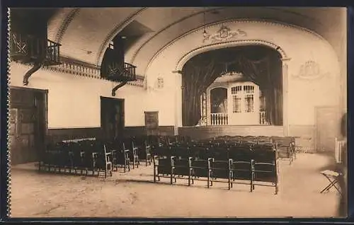 AK Trazegnies, Hôtel Communal: Salle du Conseil Communal