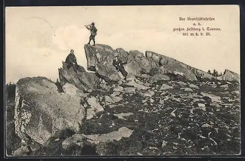 AK Grosser Feldberg, Menschen auf dem Brunhildisfelsen im Taunus